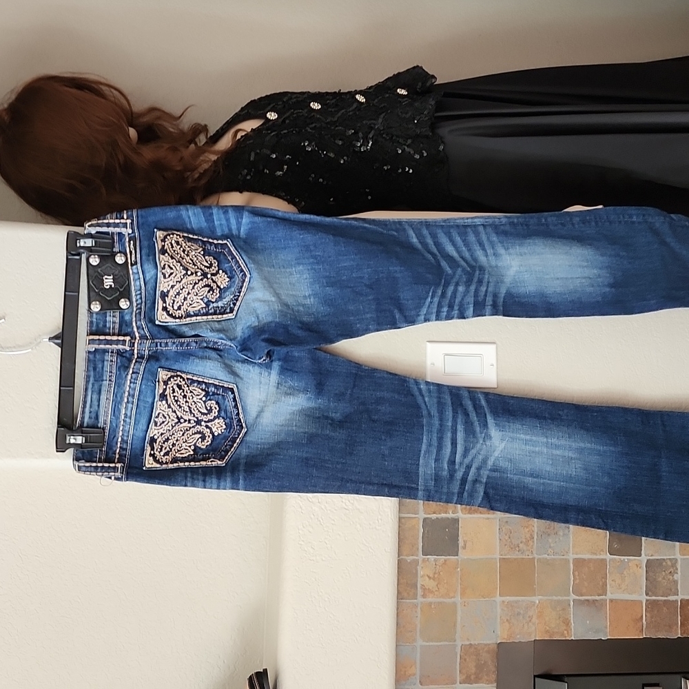 Miss Me Bootcut sz 26 darker color 26 x 33+